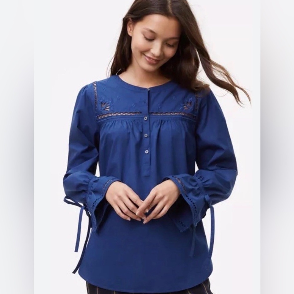 Ann Taylor LOFT Blue Henley Tie Cuff Shirt Embroidered Poplin Cotton Size XS
